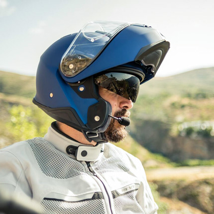 flip Up κράνη - Καλοκαιρινά ταξίδια με μηχανή: Πώς να αντιμετωπίσετε τη ζέστη